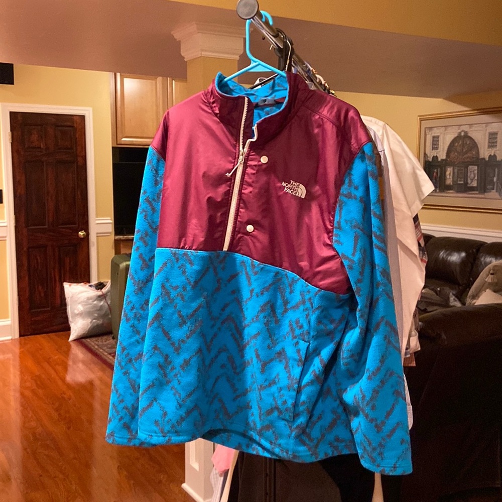 North face quarter zip